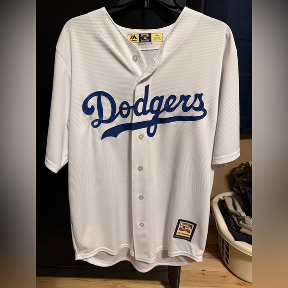 Jackie Robinson Jersey - Picture 2 of 3